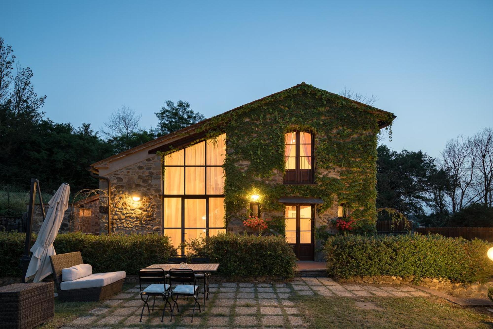Borgo Santa Maria In Valle ラテリーナ エクステリア 写真
