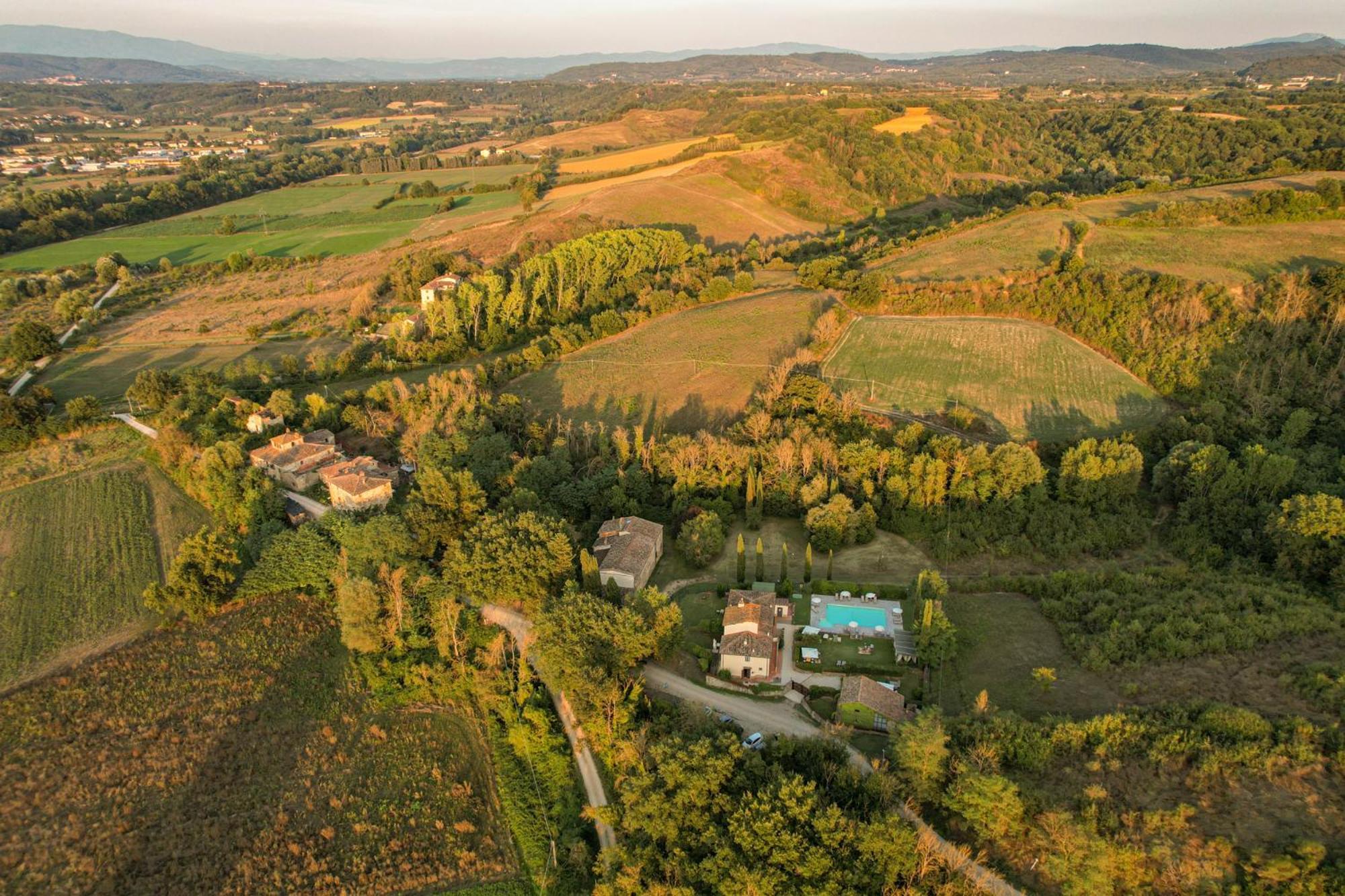 Borgo Santa Maria In Valle ラテリーナ エクステリア 写真