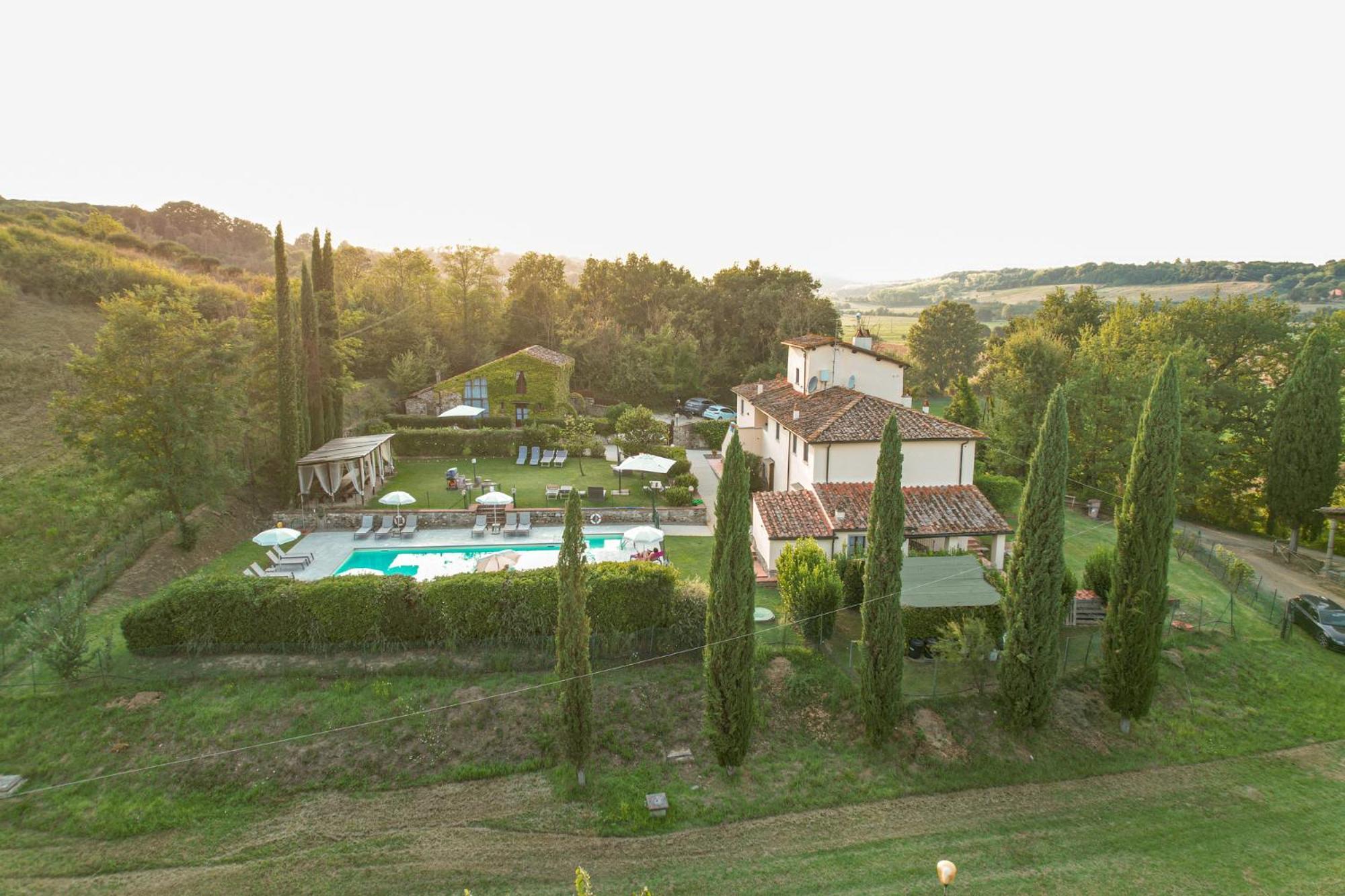 Borgo Santa Maria In Valle ラテリーナ エクステリア 写真